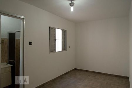 Quarto 2 de casa à venda com 5 quartos, 300m² em Vila Santa Virginia, São Paulo