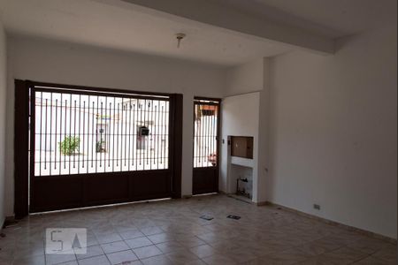 Garagem de casa à venda com 5 quartos, 300m² em Vila Santa Virginia, São Paulo