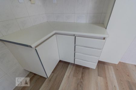 Apartamento à venda com 110m², 3 quartos e 2 vagas Apartamento à venda com 110m², 3 quartos e 2 vagasCozinha