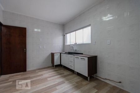 Apartamento à venda com 110m², 3 quartos e 2 vagas Apartamento à venda com 110m², 3 quartos e 2 vagasCozinha