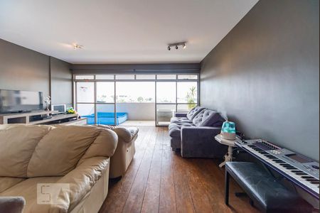 Sala de apartamento para alugar com 4 quartos, 180m² em Vila Bastos, Santo André