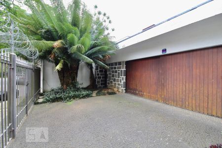 Garagem de casa à venda com 4 quartos, 1250m² em Campo Belo, São Paulo