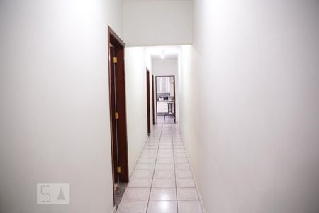 Casa à venda com 150m², 3 quartos e 1 vagaCorredor