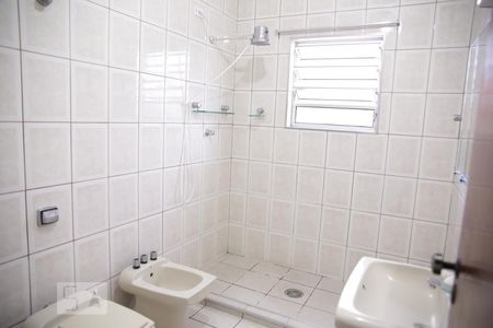 Casa à venda com 150m², 3 quartos e 1 vagaBanheiro 2