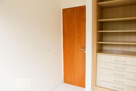 Quarto 1 de apartamento para alugar com 2 quartos, 63m² em Vila Anhangüera, São Paulo