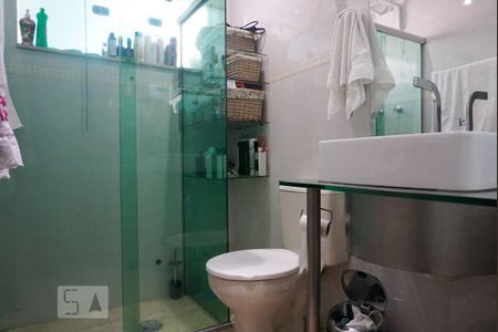 Casa à venda com 150m², 3 quartos e 2 vagasBanheiro Social