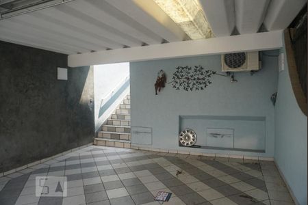 Casa à venda com 150m², 3 quartos e 2 vagasGaragem