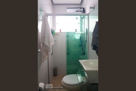 Casa à venda com 150m², 3 quartos e 2 vagasBanheiro da Suíte