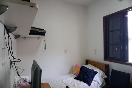 Casa à venda com 150m², 3 quartos e 2 vagasQuarto 2