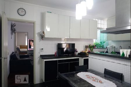 Casa à venda com 150m², 3 quartos e 2 vagasCozinha