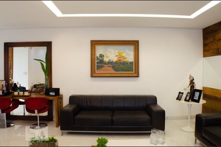Sala 1 de casa à venda com 3 quartos, 500m² em São Bento, Belo Horizonte