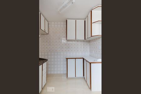 Apartamento à venda com 55m², 2 quartos e 1 vaga Apartamento à venda com 55m², 2 quartos e 1 vagaCozinha