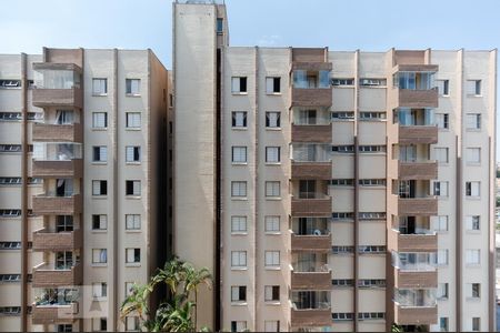 Apartamento à venda com 55m², 2 quartos e 1 vaga Apartamento à venda com 55m², 2 quartos e 1 vagaVista do Quarto 2