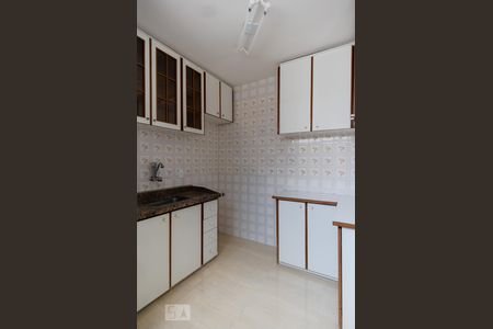 Apartamento à venda com 55m², 2 quartos e 1 vaga Apartamento à venda com 55m², 2 quartos e 1 vagaCozinha