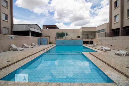 Apartamento à venda com 55m², 2 quartos e 1 vaga Apartamento à venda com 55m², 2 quartos e 1 vagaPiscina