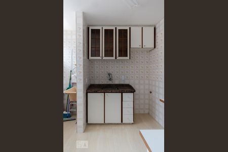 Apartamento à venda com 55m², 2 quartos e 1 vaga Apartamento à venda com 55m², 2 quartos e 1 vagaCozinha