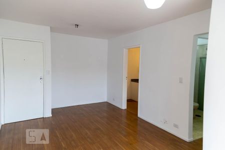 Sala de apartamento à venda com 3 quartos, 67m² em Vila Gomes, São Paulo