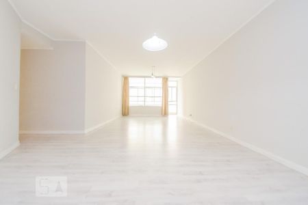 Sala de apartamento para alugar com 4 quartos, 200m² em República, São Paulo