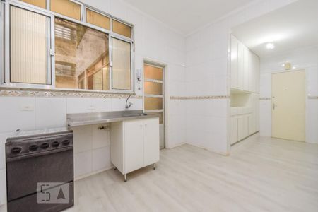 Apartamento para alugar com 200m², 4 quartos e sem vagaCozinha