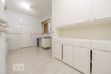 Apartamento para alugar com 200m², 4 quartos e sem vagaCozinha