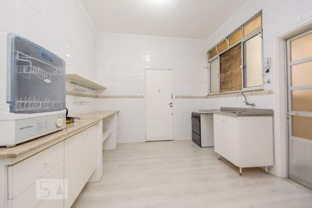 Apartamento para alugar com 200m², 4 quartos e sem vagaCozinha
