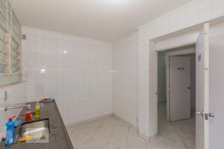 Casa para alugar com 115m², 3 quartos e 2 vagas Casa para alugar com 115m², 3 quartos e 2 vagasCozinha