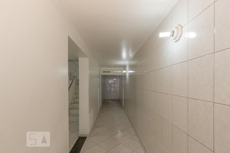 Corredor de Entrada de casa para alugar com 3 quartos, 115m² em Santo Amaro, São Paulo