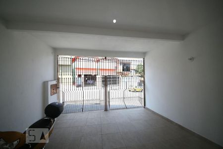 Vista - Garagem de casa à venda com 2 quartos, 153m² em Vila Santana, São Paulo