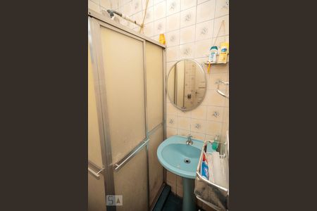 Casa à venda com 360m², 4 quartos e 8 vagasBanheiro 4