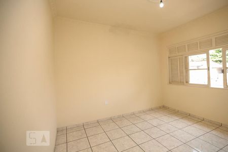 Casa à venda com 360m², 4 quartos e 8 vagasQuarto 2