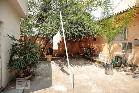 Casa à venda com 360m², 4 quartos e 8 vagasQuintal 