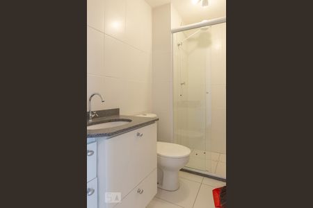 Banheiro de apartamento à venda com 1 quarto, 31m² em Água Branca, São Paulo