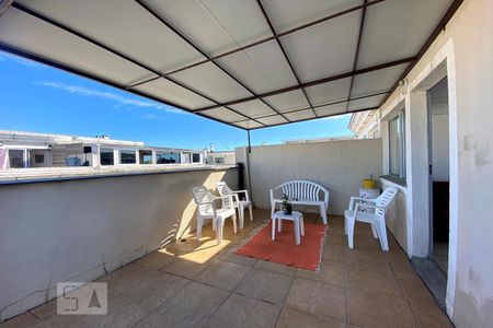 Apartamento à venda com 100m², 2 quartos e 1 vagaCobertura