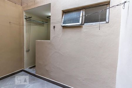 Apartamento à venda com 59m², 1 quarto e sem vagaQuintal