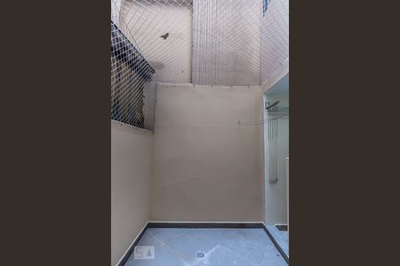 Apartamento à venda com 59m², 1 quarto e sem vagaQuintal