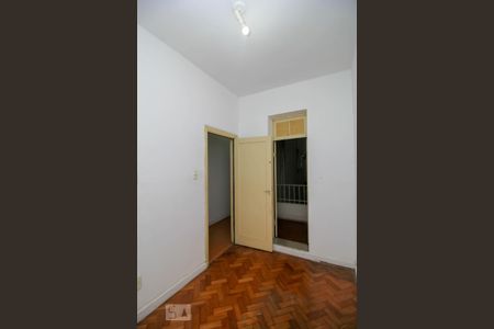 Apartamento para alugar com 91m², 3 quartos e sem vaga Apartamento para alugar com 91m², 3 quartos e sem vagaQuarto 1