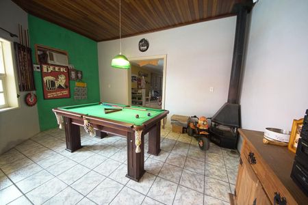Casa à venda com 450m², 5 quartos e 4 vagasSala de Jogos