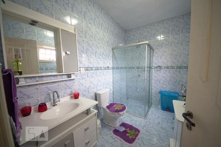 Casa à venda com 450m², 5 quartos e 4 vagasBanheiro 2