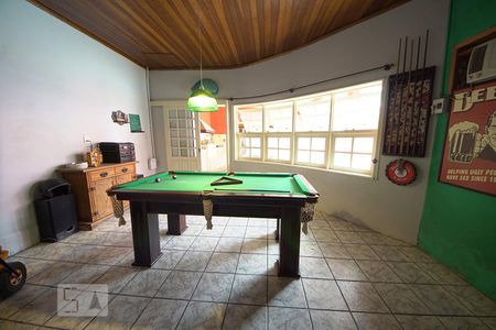 Casa à venda com 450m², 5 quartos e 4 vagasSala de Jogos