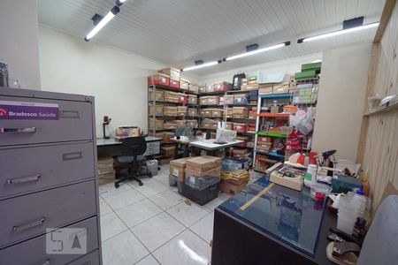 Casa à venda com 450m², 5 quartos e 4 vagasEscritório