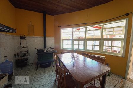 Casa à venda com 450m², 5 quartos e 4 vagasCopa