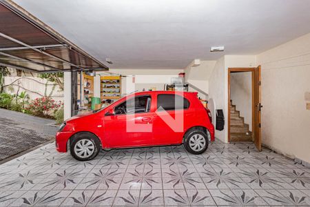 Casa à venda com 358m², 4 quartos e 5 vagasGaragem