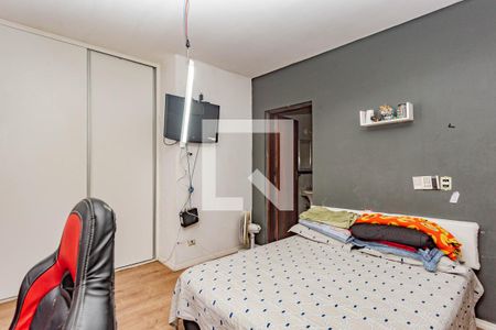 Casa à venda com 358m², 4 quartos e 5 vagasSuíte 3