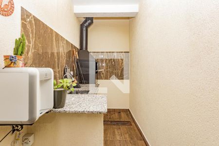 Casa à venda com 358m², 4 quartos e 5 vagasChurrasqueira