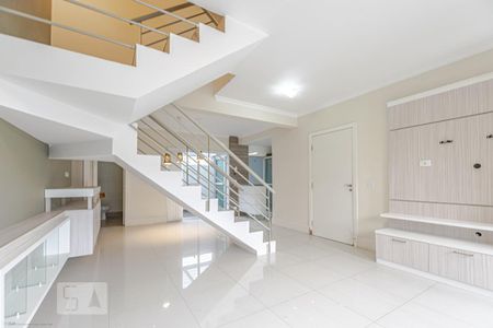 Sala de Estar e Jantar de casa para alugar com 3 quartos, 190m² em Campina do Siqueira, Curitiba