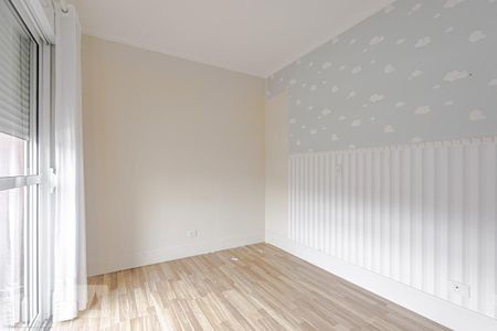 Quarto 1 de casa para alugar com 3 quartos, 190m² em Campina do Siqueira, Curitiba