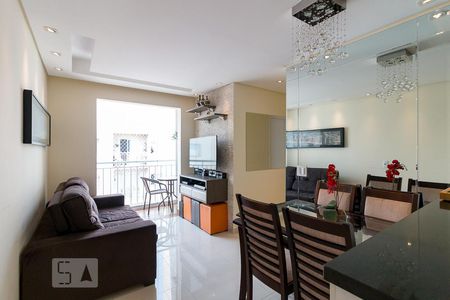 Sala de apartamento para alugar com 2 quartos, 50m² em Taboão, Guarulhos