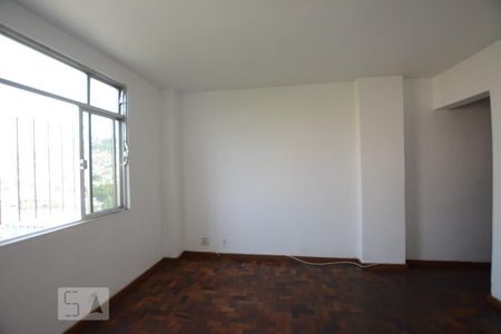 Sala de apartamento para alugar com 3 quartos, 115m² em Olaria, Rio de Janeiro