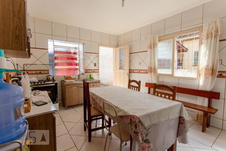 Casa à venda com 300m², 3 quartos e 2 vagasCozinha