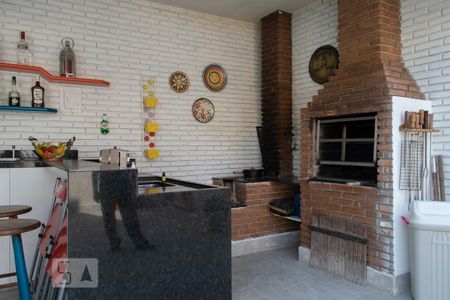 Casa à venda com 347m², 3 quartos e 6 vagasQUINTAL